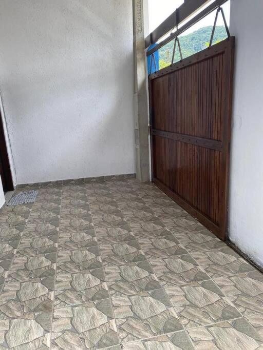 Casa Perto Da Praia Em Ubatuba Extérieur photo